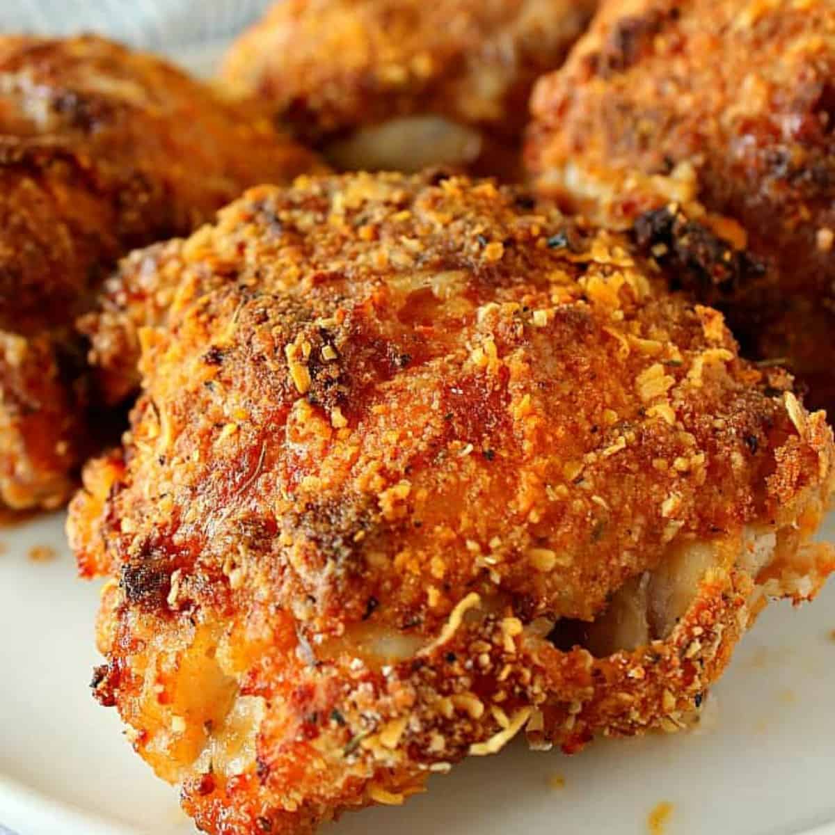AIR-FRYER FRIED CHICKEN WITH A SPICY HONEY SAUCE